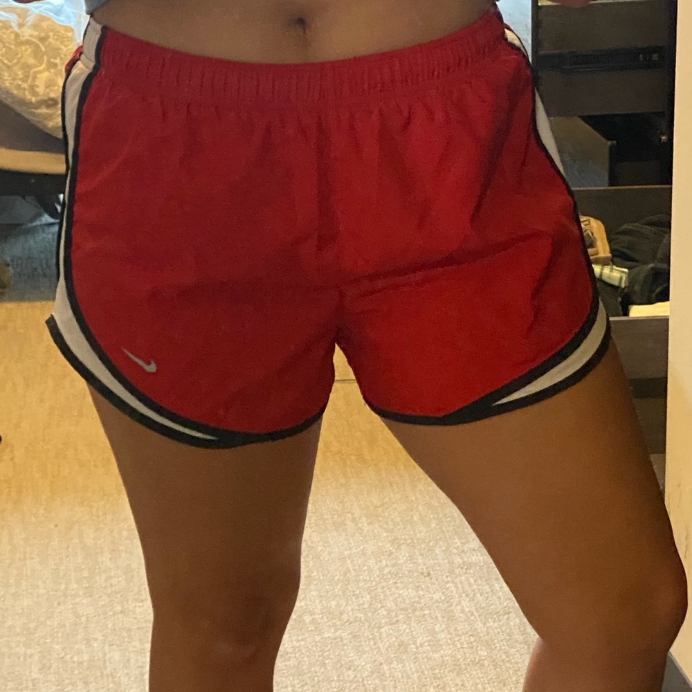 Nike Women's Running Shorts - Picture 2 of 4
